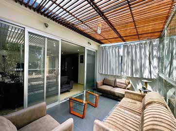 Town house minimalista con elevador en La Florida 2