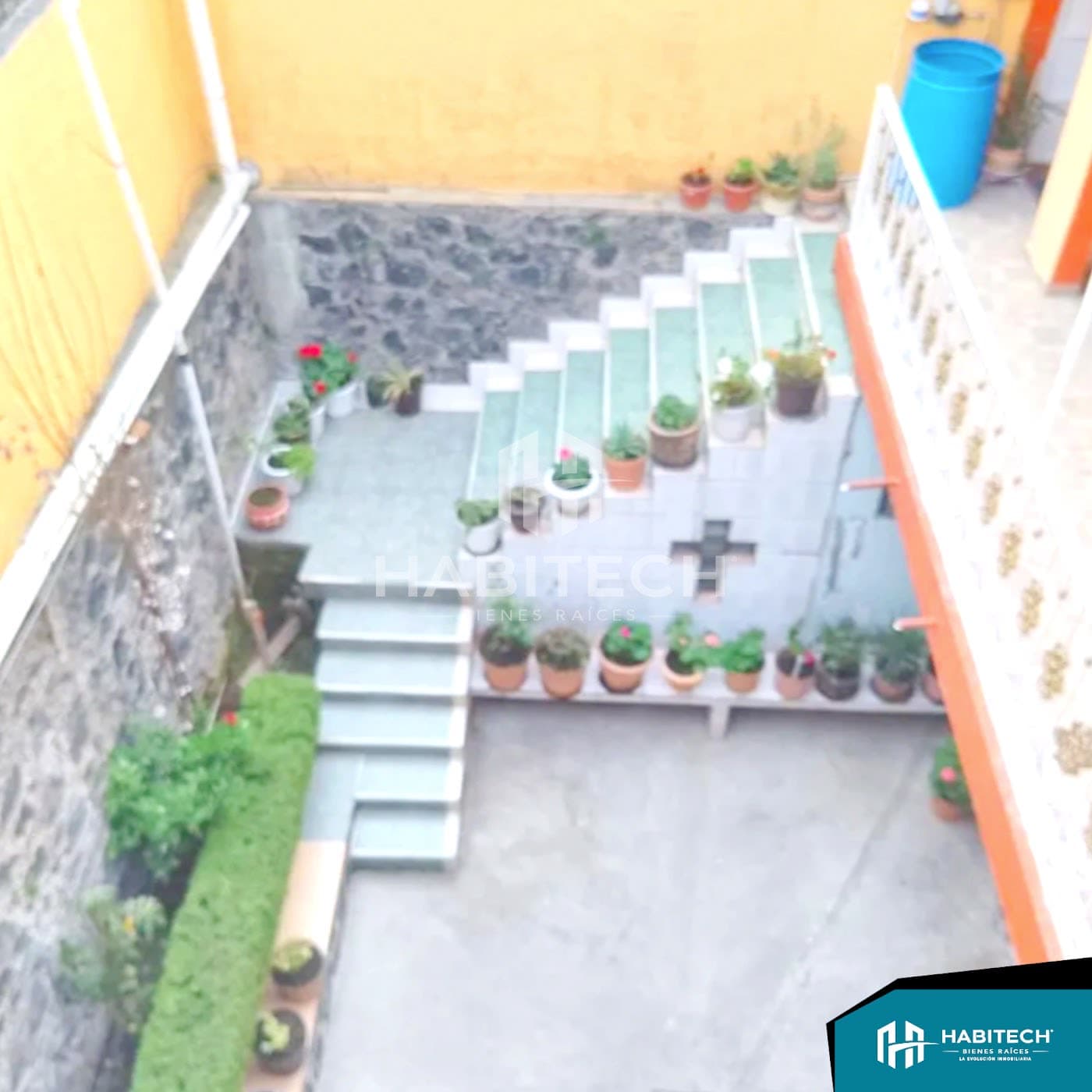 Casa con 3 viviendas independientes en Miguel Hidalgo 17