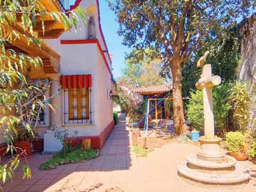 Residencia de autor en Pedregal de San Nicolás 4