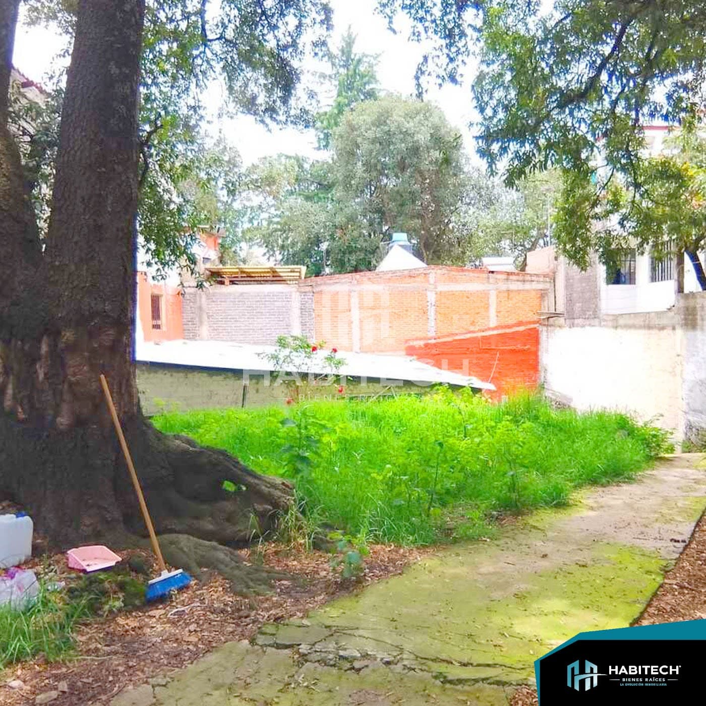 Terreno de 310 m² listo para construir en Chimilli 7